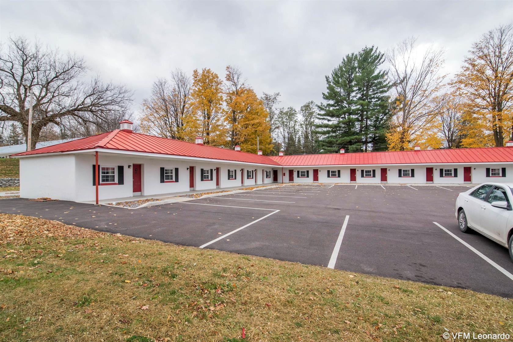 Econo Lodge St Albans Town Saint Albans Dış mekan fotoğraf