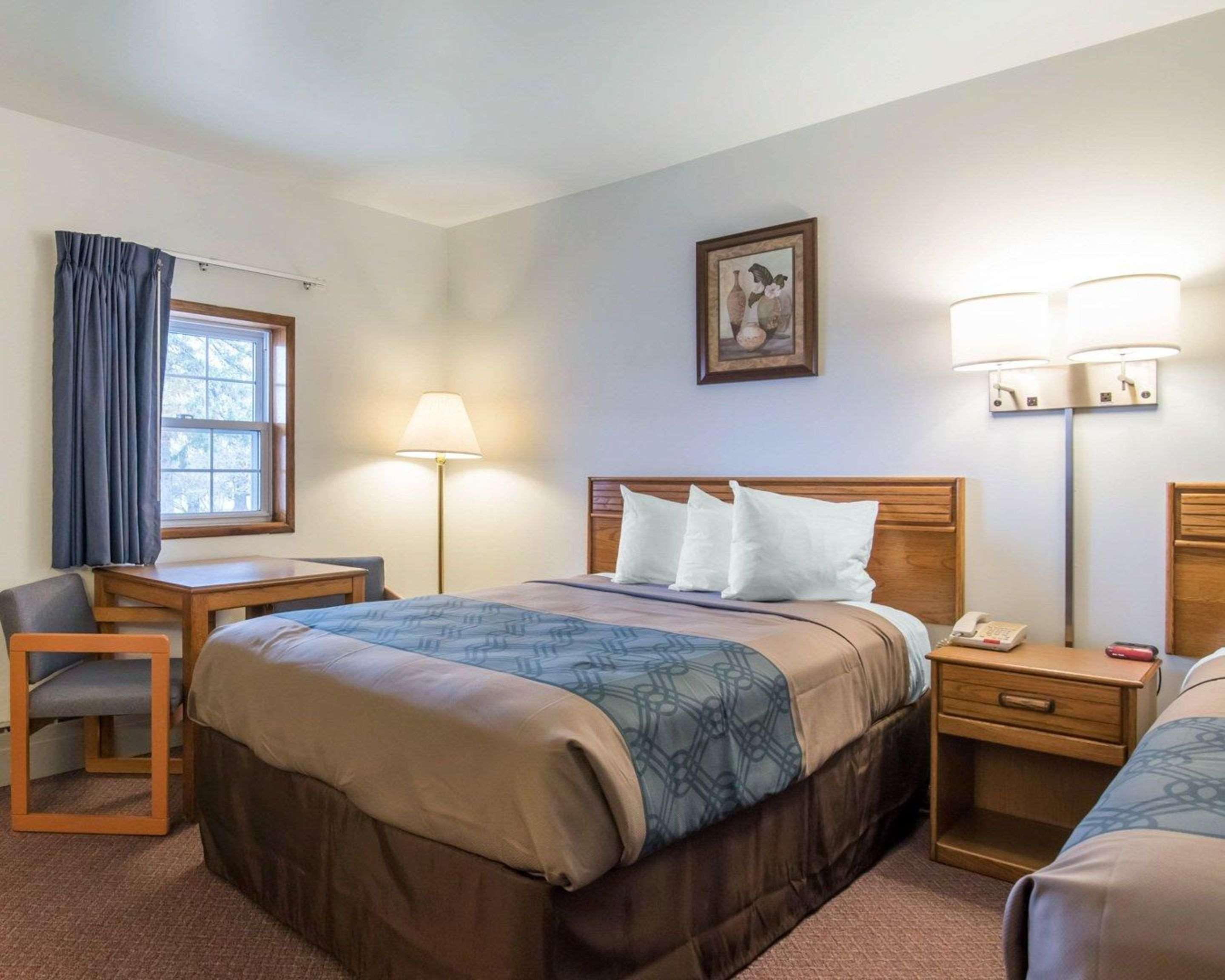 Econo Lodge St Albans Town Saint Albans Dış mekan fotoğraf